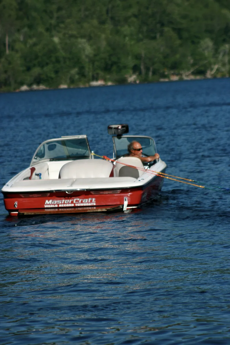 Waterskiing at Camp Wigwam — A truly first class waterskiing program run by the amazing Peter Farber (since 1973!)